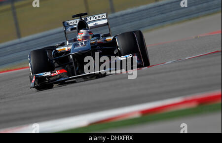 Austin, Texas, Stati Uniti d'America. Xv Nov, 2013. 11/15/2013 Austin, TX. Stati Uniti d'America. Nico Hulkenberg comanda la Sauber durante la seconda sessione di prove libere per la Formula 1 Gran Premio degli Stati Uniti presso il circuito delle Americhe di Austin, Texas. Credito: Ralph Lauer/ZUMAPRESS.com/Alamy Live News Foto Stock