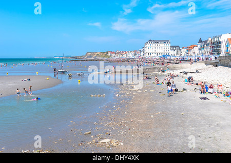 Spiaggia a Wimereux, Côte d'Opale, Regione Nord - Pas de Calais, Francia Foto Stock