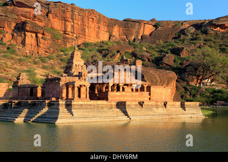 Tempio Bhutanatha (VI secolo), Badami, Karnataka, India Foto Stock