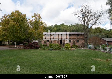 Fienile su Lachryma Montis casa storica del generale Mariano Guadalupe Vallejo, Sonoma, California, U.S.A. Foto Stock