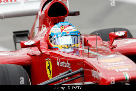 Austin, Texas, Stati Uniti d'America. Xvi Nov, 2013. 11/16/2013 Austin, TX. USA.Fernando Alonso durante la sessione di qualifica per la Formula 1 Gran Premio degli Stati Uniti presso il circuito delle Americhe di Austin, Texas. Credito: Ralph Lauer/ZUMAPRESS.com/Alamy Live News Foto Stock