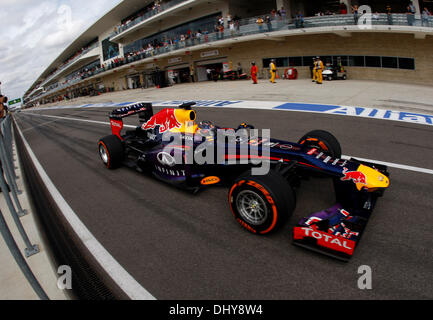 Austin, Texas, Stati Uniti d'America. Xvi Nov, 2013. 11/16/2013 Austin, TX. Stati Uniti d'America. Durante la sessione di qualifica per la Formula 1 Gran Premio degli Stati Uniti presso il circuito delle Americhe di Austin, Texas. Credito: Ralph Lauer/ZUMAPRESS.com/Alamy Live News Foto Stock