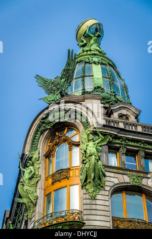 Vista di dettagli architettonici del celebre cantante House Building a San Pietroburgo Foto Stock