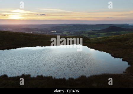 Il Mermaid piscina, Morridge, vicino il porro, il Parco Nazionale di Peak District, Staffordshire, Inghilterra Foto Stock