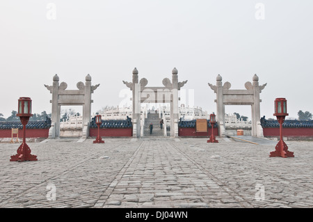 Tumulo Circolare altare piattaforma, parte del Tempio del Cielo a Pechino in Cina Foto Stock