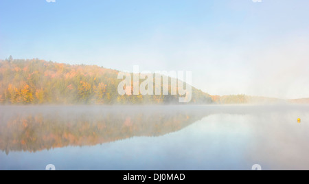 Scendere lungo il San Giovanni Fiume Foto Stock