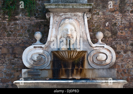 Fontana, Via Giulia, Campo de' Fiori district, Roma, Italia Foto Stock