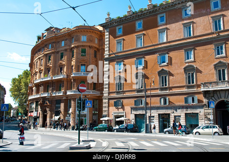 Square Largo di Torre Argentina, Campo Marzio, Roma, Italia Foto Stock
