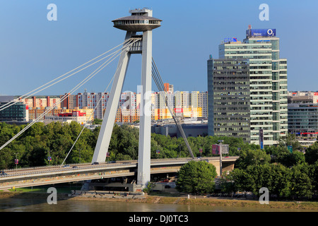 Ponte di SNP, Bratislava, Slovacchia Foto Stock