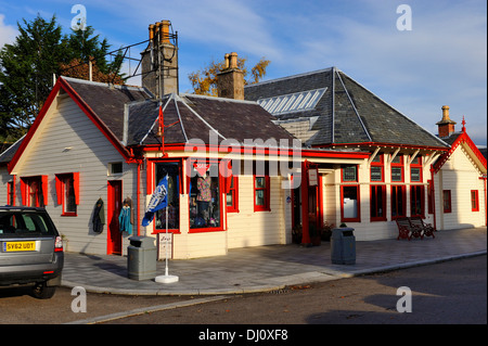 Old Royal Station (ora sala da tè e il museo) in Ballater, Aberdeenshire, Scozia Foto Stock