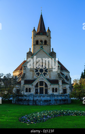 Una fotografia della Pauluskirche (St. Pauls Chiesa) a Basilea, in Svizzera. La chiesa fu costruita tra il 1898 e il 1901. Foto Stock