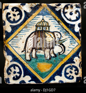 Elefante piastrella olandese16-17 secolo Paesi Bassi Olanda Museum Foto Stock