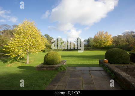 Wightwick Manor è un maniero vittoriano casa situata sulla Wightwick Banca, Wolverhampton, West Midlands, Inghilterra. Foto Stock