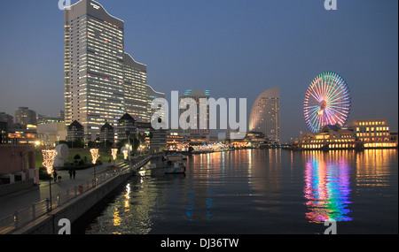 Giappone, Yokohama Minato Mirai, skyline, Foto Stock