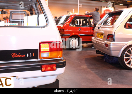 Austin Metro e Rover Metro sul display a 2013 Birmingham NEC Classic Car Show Foto Stock