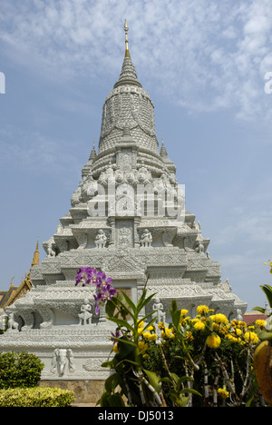 Stupa a Pagoda d'argento Foto Stock