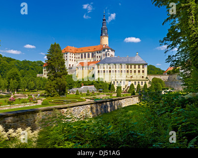 Weesenstein Castello con giardino barocco in Mueglitztal, Bassa Sassonia, Germania Foto Stock
