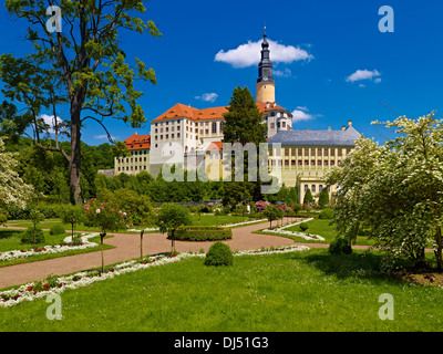 Weesenstein Castello con giardino barocco in Mueglitztal, Bassa Sassonia, Germania Foto Stock