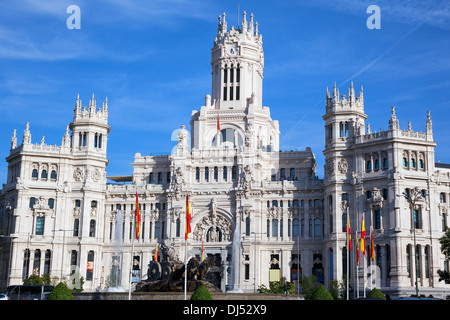 Cibeles Palace presso il Plaza de Cibeles a Madrid, Spagna Foto Stock