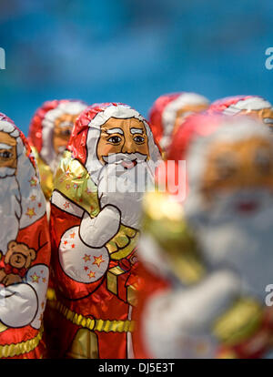 Amburgo, Germania. Xix Nov, 2013. Immagine - immagine illustrata mostra cioccolata Babbo Natale ad Amburgo, Germania, 19 novembre 2013. Foto: Pauline Willrodt/dpa/Alamy Live News Foto Stock