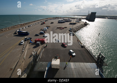 Porto di Hirtshals, vista dal traghetto per auto Norröna, Danimarca Foto Stock