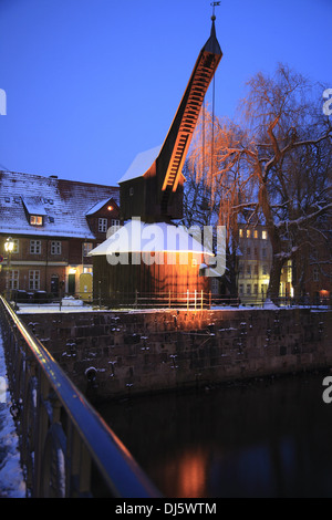 Gru storico in poi porto vecchio, Lueneburg, Lüneburg, Bassa Sassonia, Germania Foto Stock