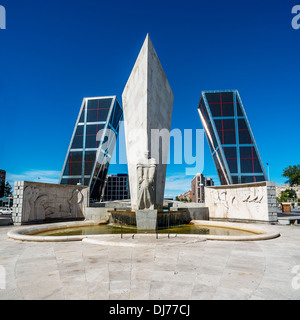 Torres Kio a Madrid (Spagna) - Plaza de Castilla Foto Stock