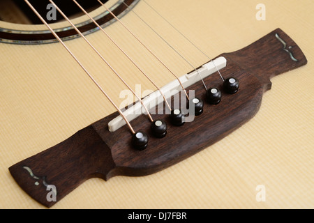 Ponte di chitarra, Sella e Pin Foto Stock