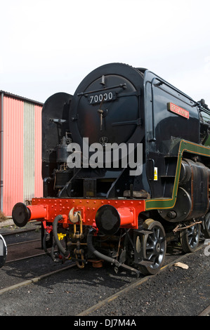 BR standard classe 7 70000 Britannia locomotiva a vapore a Crewe, Cheshire, Inghilterra, Regno Unito. Costruito 1951. Foto Stock