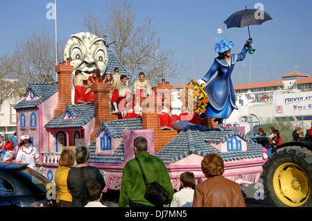 Il carnevale di flottazione, Mary Poppins allegoria, Isla Cristina Huelva-provincia, regione dell'Andalusia, Spagna, Europa Foto Stock