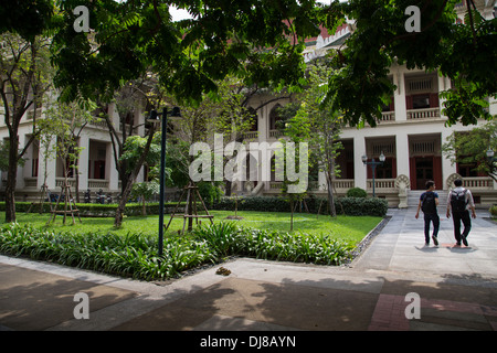 Chulalongkorn University è la più antica università in Thailandia, fondata dal re Vajiravudh chi lo ha chiamato dopo il re Chulalongkorn Foto Stock