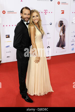 Sven Hannawald e Alena Gerber al Diva Award 2012 a Bayerischer Hof hotel. Dove: Monaco di Baviera, Germania Quando: 26 Giu 2012 Foto Stock