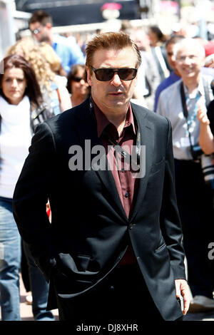 Alec Baldwin a La Croisette durante il sessantacinquesimo Cannes Film Festival. Cannes, Francia - 19.05.12