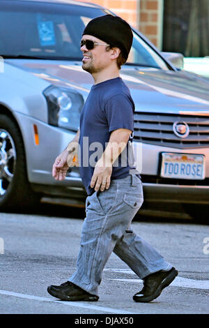 Gioco di troni " Peter Dinklage visto fuori e circa in Beverly Hills con la moglie Erica Schmidt e la loro figlia. Los Angeles, California - 24.09.12 Foto Stock