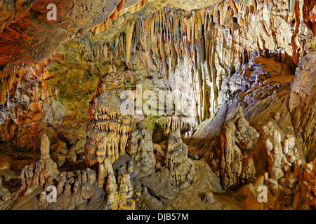 Dim Mağarası grotta stalattitica, Dimcay Valley, Alanya, Provincia di Antalya, Mediterraneo, Turchia Foto Stock