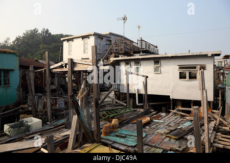 Casa abbandonata in cinese villaggio di pescatori Tai O, Hong Kong Foto Stock