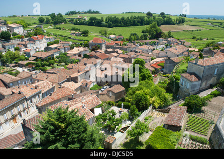 Villaggio Saint-Émilion nella Gironda dipartimento della regione Aquitania a sud-ovest della Francia. Foto Stock