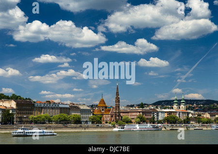 La Collina del Castello di Buda e quartiere Fiume Danubio a Budapest, capitale di Ungheria. Foto Stock