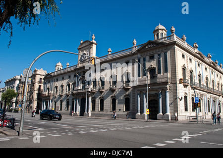 Delegacion del Gobierno edificio su Avd Marques De argentera, Ribera district, Barcellona, Spagna Foto Stock