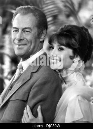 Rex Harrison e Audrey Hepburn sul set del film My Fair Lady, 1964 Foto Stock