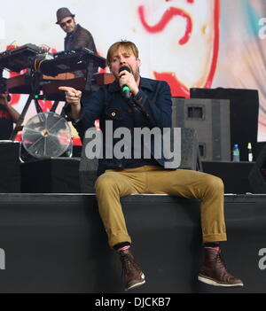 Ricky Wilson di Kaiser Chiefs Festival della lettura 2012 - Prestazioni - Giorno tre Reading, in Inghilterra - 26.08.12 Foto Stock