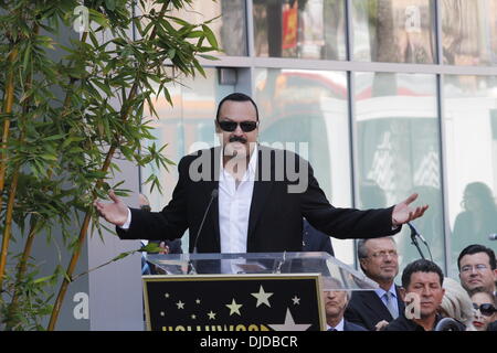 Cantante latino Pepe Aguilar è onorato con una stella sulla Hollywood Walk of Fame, tenutasi a Hollywood Boulevard Los Angeles, California - 26.07.12 Foto Stock