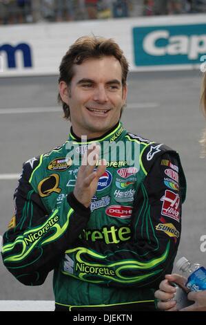 Settembre 08, 2007 - Richmond, VA, Stati Uniti d'America - Jeff Gordon prima della Nascar Chevy Rock and Roll 400 gara al Circuito Internazionale di Richmond. (Credito Immagine: © Tina Fultz/ZUMA Press) Foto Stock