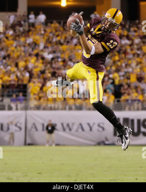 13 ottobre , 2007 - Tempe, AZ ..Chris McGaha #13 della Arizona State Sun Devils in azione contro il Washington Huskies al Sun Devil Stadium di Tempe, Arizona. Max Simbron/CSM..Sun Devils sconfitto il Huskies 44-20 (credito Immagine: © Max Simbron/Cal Sport Media) Foto Stock