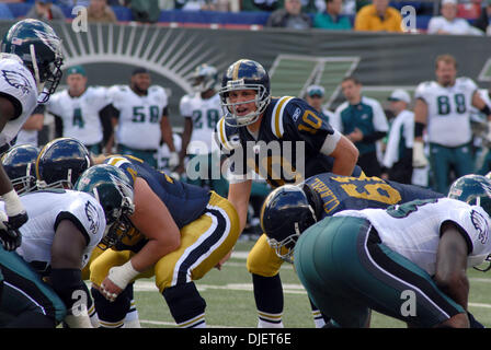 Oct 14, 2007 - New York New York, Stati Uniti d'America - NFL Football: i getti di NY vs Philadelphia Eagles al Giant Stadium. Eagles ha vinto 16-9 in NYC. (Credito Immagine: © Jeffrey Geller/ZUMA Press) Foto Stock