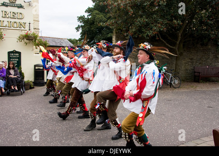 Tradizionale uomini Morris, Oxfordshire, Inghilterra Foto Stock