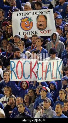 Jan 03, 2008 - Miami, Florida, Stati Uniti d'America - Kansas i fan all'Orange Bowl a Miami in Florida. (Credito Immagine: © Allen Eyestone/Palm Beach post/ZUMA Premere) Restrizioni: * USA Tabloid diritti * Foto Stock