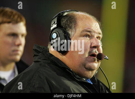 Jan 03, 2008 - Giardini di Miami, Florida, Stati Uniti d'America - Kansas coach MARK MANGINO. (Credito Immagine: © Allen Eyestone/Palm Beach post/ZUMA Premere) Restrizioni: * USA Tabloid diritti * Foto Stock