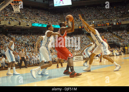 Jan 12, 2008 - Chapel Hill, North Carolina, Stati Uniti d'America - l'università di North Carolina Tarheels sconfitto il North Carolina State Wolfpack 93-63 come hanno giocato il Dean Smith Center situato a Chapel Hill. (Credito Immagine: © Jason Moore/ZUMA Press) Foto Stock