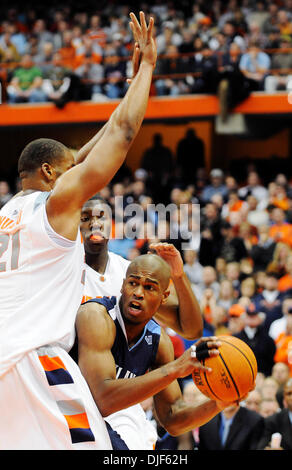 19 gennaio 2008 - Villanova University ha sconfitto la Syracuse University 81-71 in un Grande Oriente College Basketball match al Carrier Dome in Syracuse, New York. Villanova avanti Antonio Pena (#0) in azione contro la Syracuse University.(Immagine di credito: © Alan Schwartz/Cal Sport Media) Foto Stock